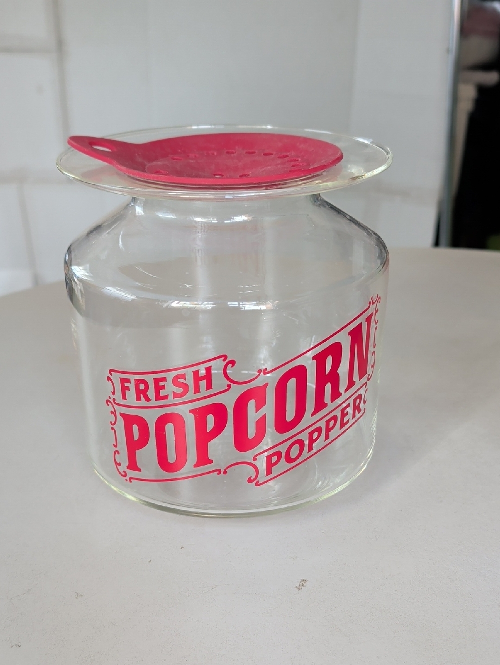 Williams Sonoma Fresh Popcorn Popper Clear Glass  Jar with Red Graphic